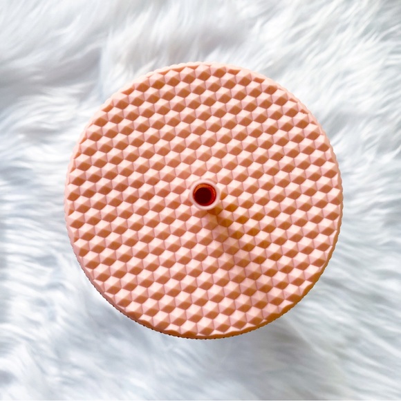 NWT RARE Starbucks Venti US Matte Pink Studded - Picture 4 of 6